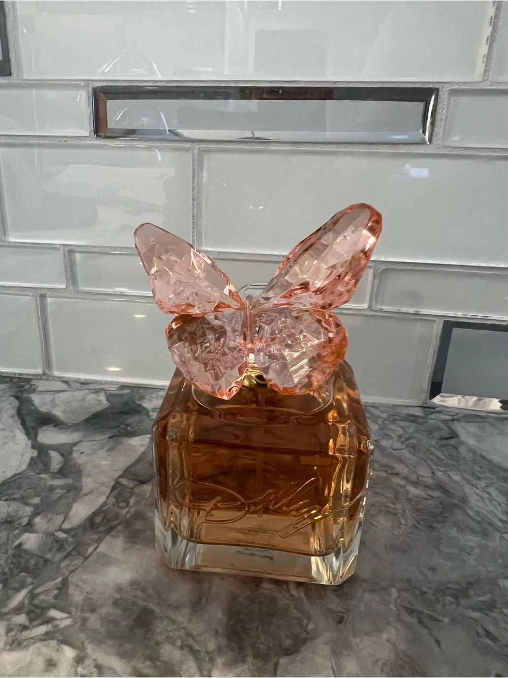 Dollcake feminine perfume